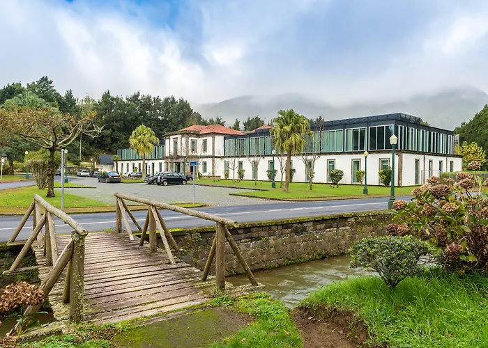 Octant Furnas Hotel