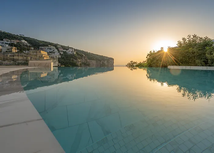 Hotel Mary
