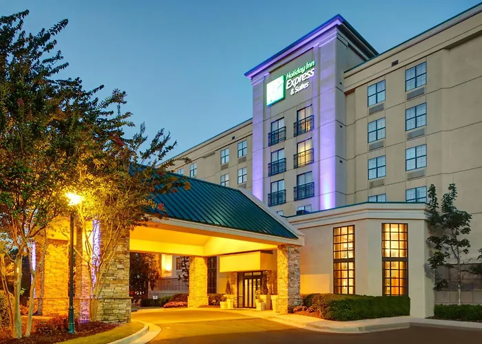 Holiday Inn Express Hotel & Suites Atlanta Buckhead By Ihg