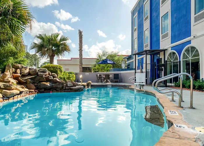Comfort Inn & Suites Houston Fm1960 - Champions Louetta