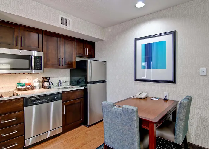 Homewood Suites By Hilton Memphis-Poplar