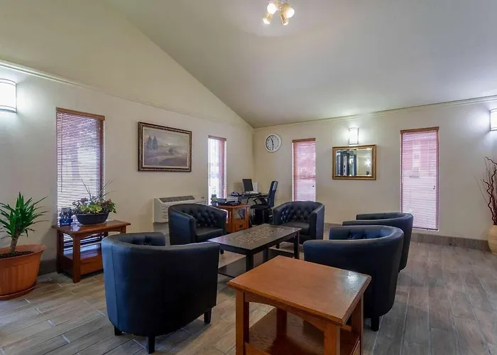 Super 8 By Wyndham Cheyenne Wy
