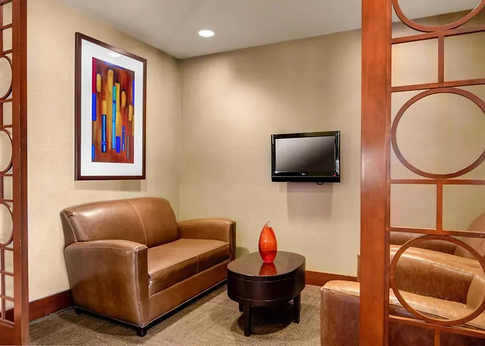 Hyatt Place Milwaukee Airport