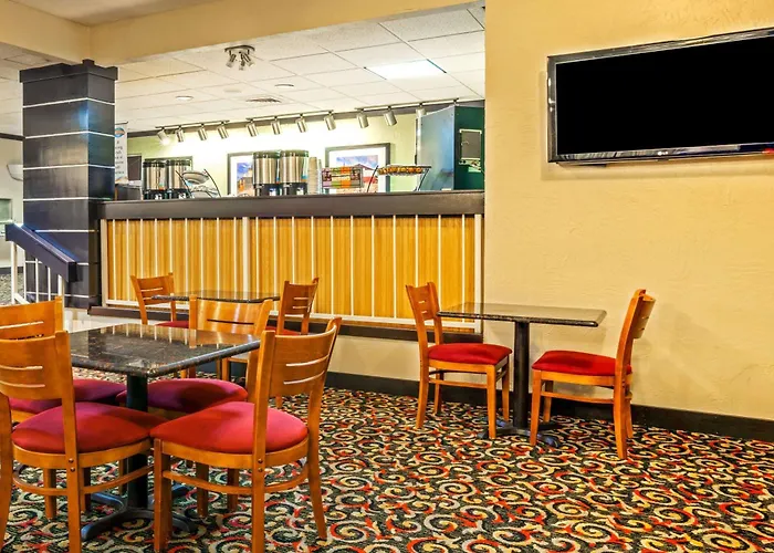 Baymont By Wyndham Amarillo East Hotel