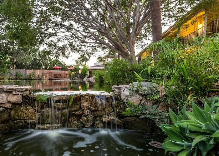 Ramada By Wyndham Santa Barbara Hotel Goleta