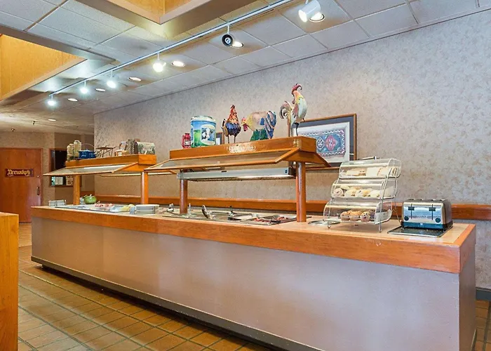 Channelview Hotels
