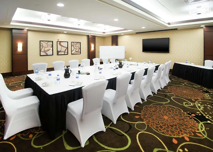 Luxury Hotels in Fayetteville