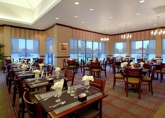 Hilton Garden Inn Dallas/Duncanville