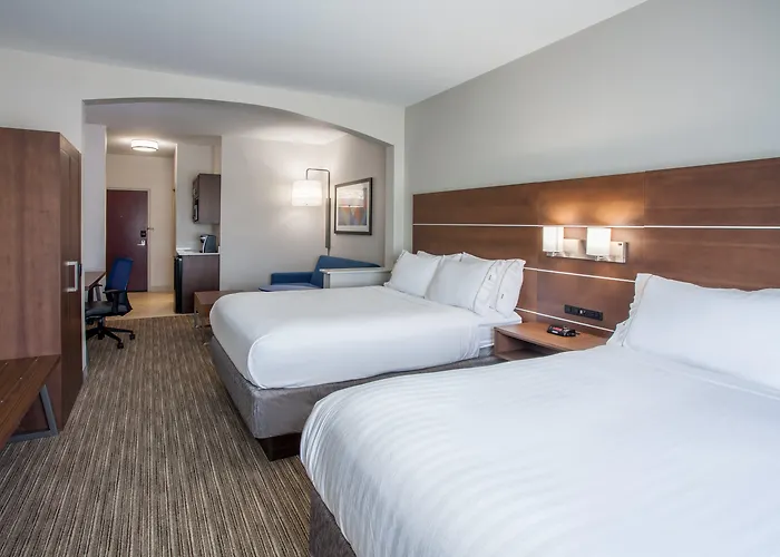 Holiday Inn Express & Suites Texarkana By Ihg