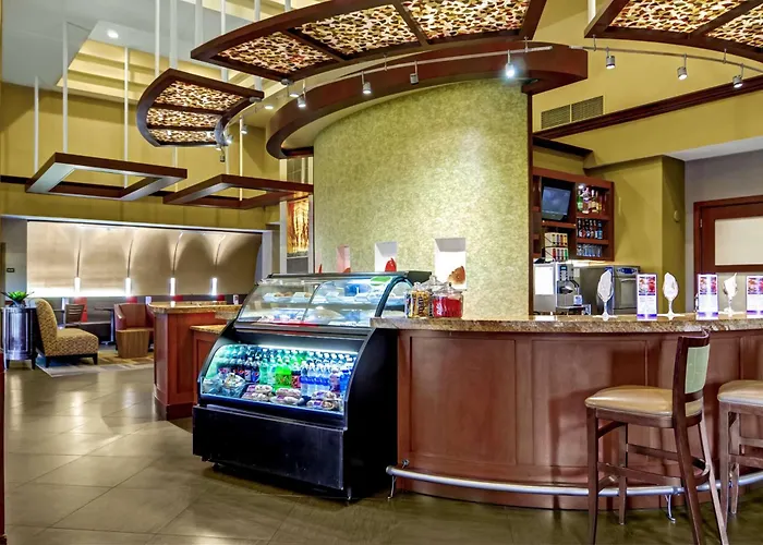Hyatt Place Fort Lauderdale Cruise Port & Convention Center - Newly Renovated