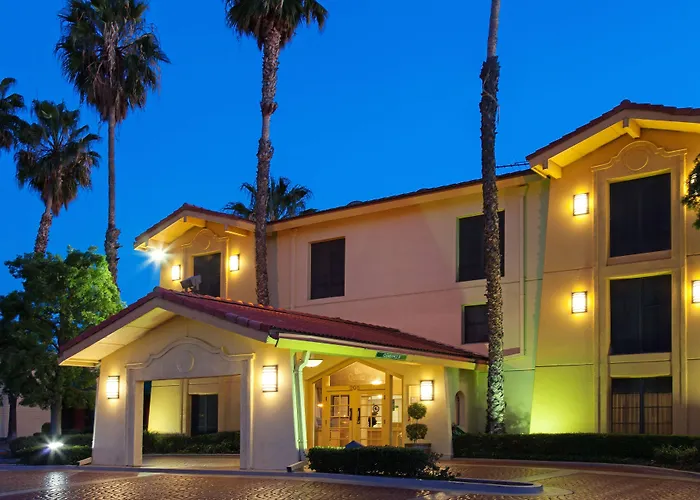San Bernardino Hotels