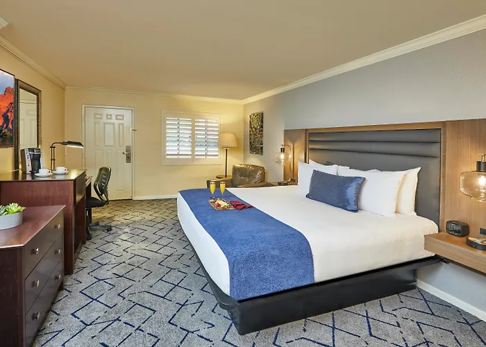 Kimpton Miralina Resort And Villas By Ihg