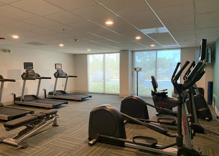 Hialeah Hotels