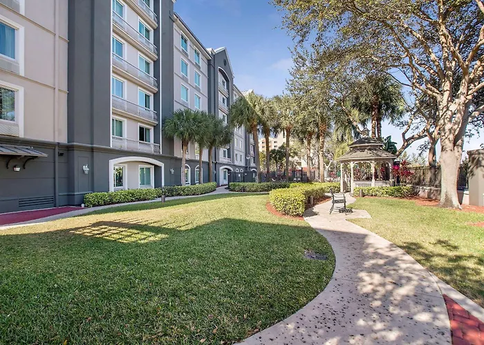 La Quinta By Wyndham Ft. Lauderdale Airport