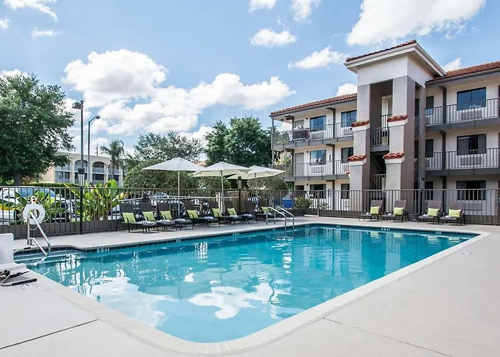 Quality Inn & Suites By The Parks Four Corners