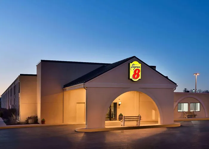 Super 8 By Wyndham Chambersburg I-81
