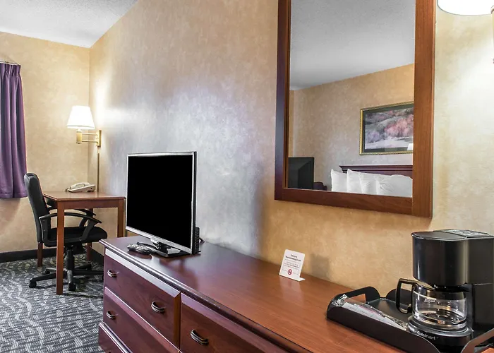 Titusville Hotels