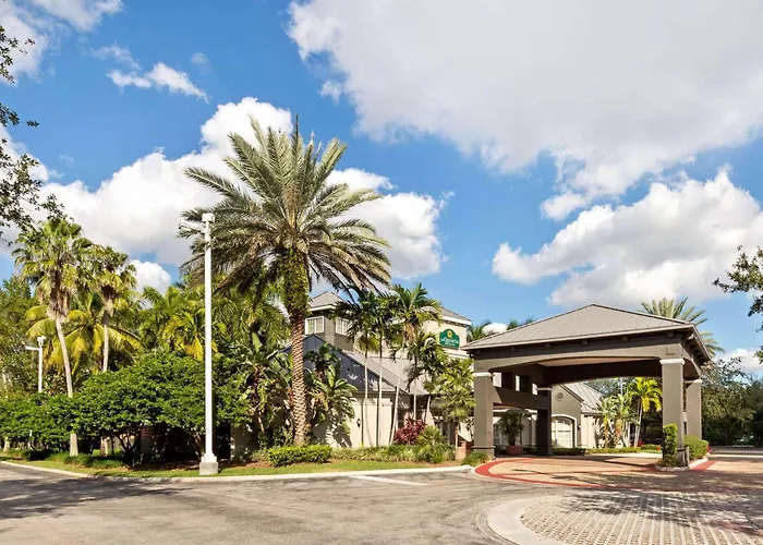 Plantation Hotels