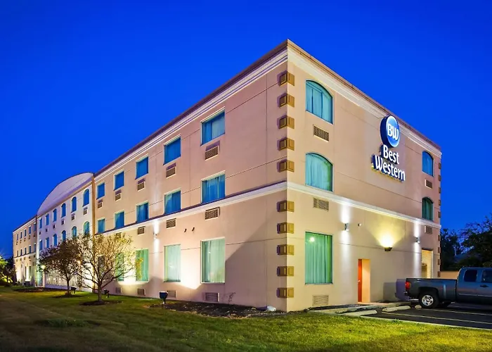 Brook Park Hotels