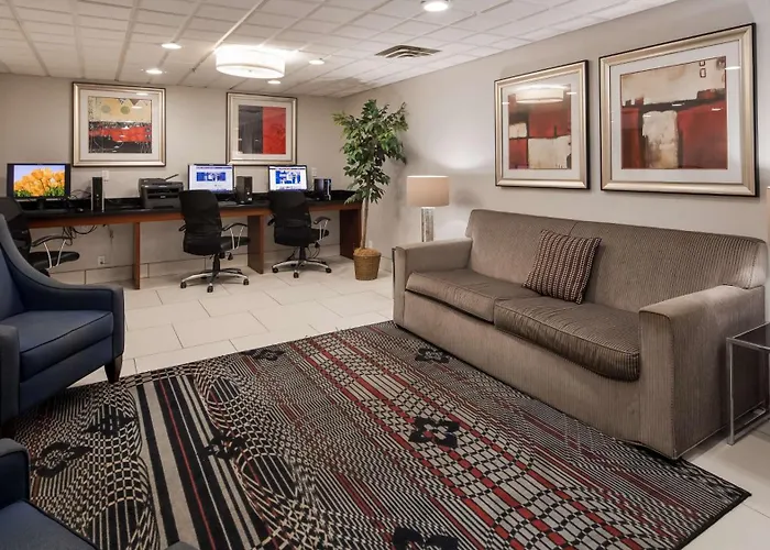The Hotel At Dayton South Centerville