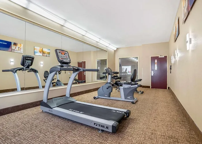 Marianna Hotels