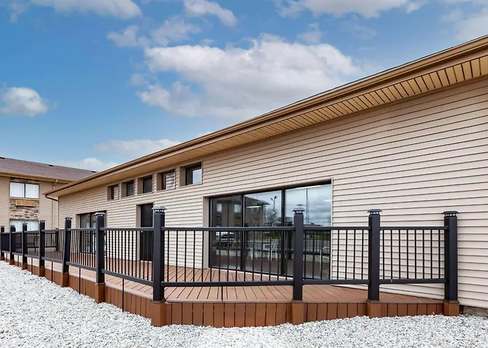 Baymont By Wyndham Perrysburg-Toledo