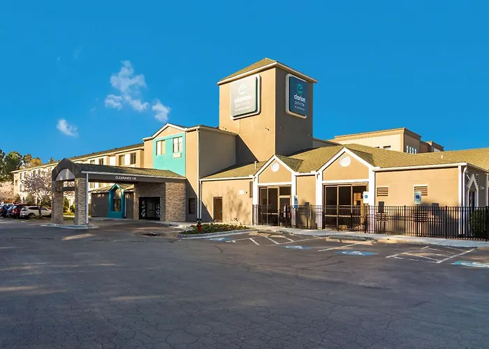 Wake Forest Hotels
