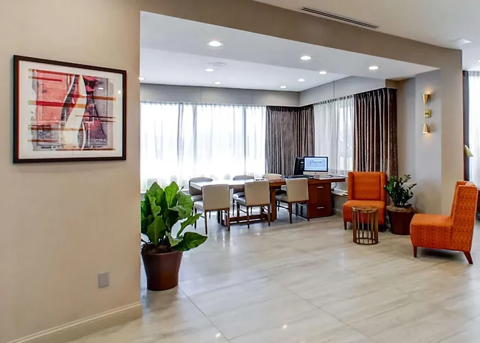 Hilton Chicago/Oak Lawn Hotel