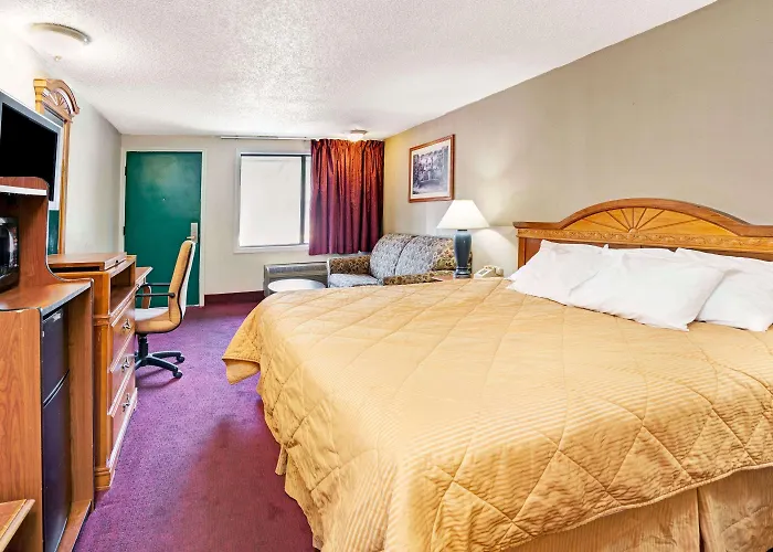 Knights Inn Detroit Area Sterling Heights