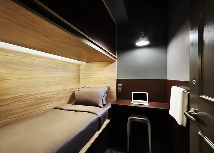 The Pod At Beach Road Boutique Capsule Hotel Singapura
