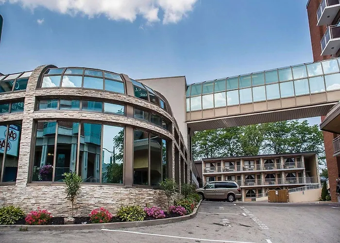 Quality Hotel Fallsview Cascade
