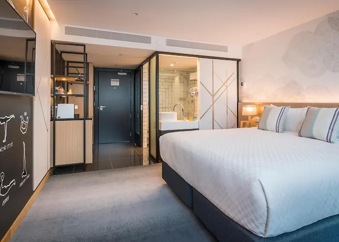 Mission Bay Hotels
