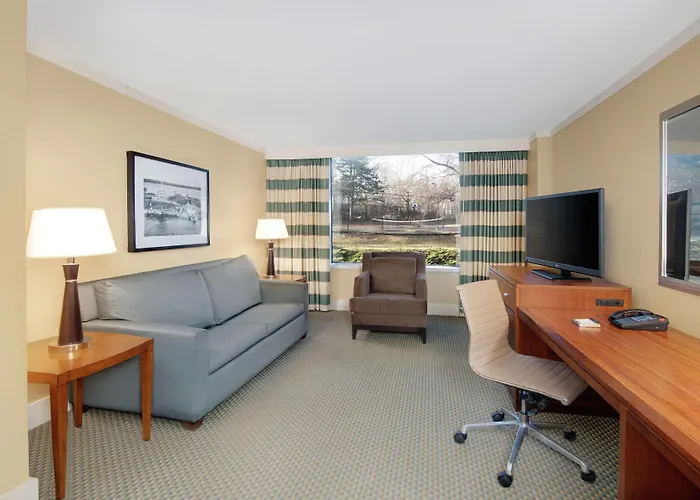 Doubletree By Hilton Stamford Hotel