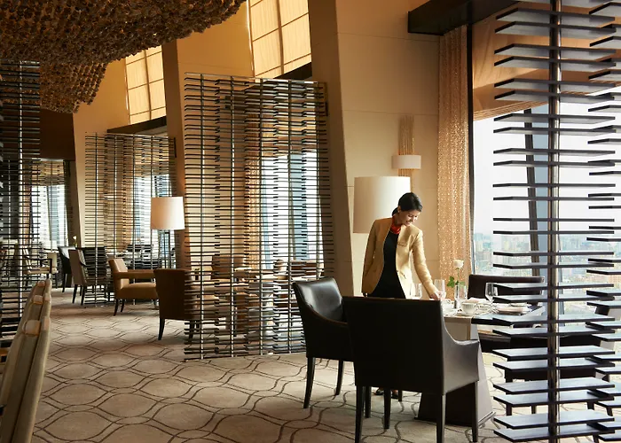 Hotel Fairmont Baku, Flame Towers