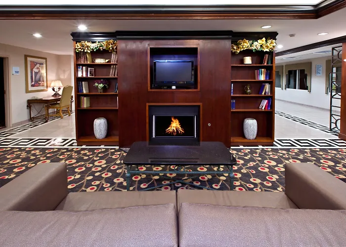 Holiday Inn Express & Suites Indianapolis South - Greenwood By Ihg