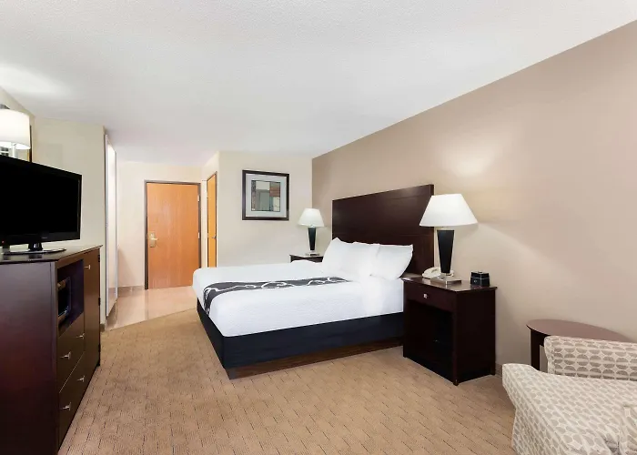 La Quinta By Wyndham Frankfort