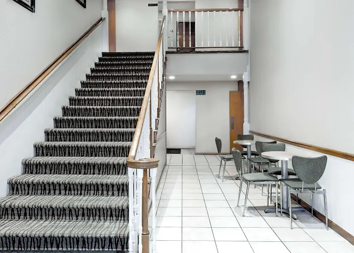 Travelodge By Wyndham Pelham Birmingham