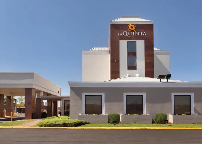 Dothan Hotels