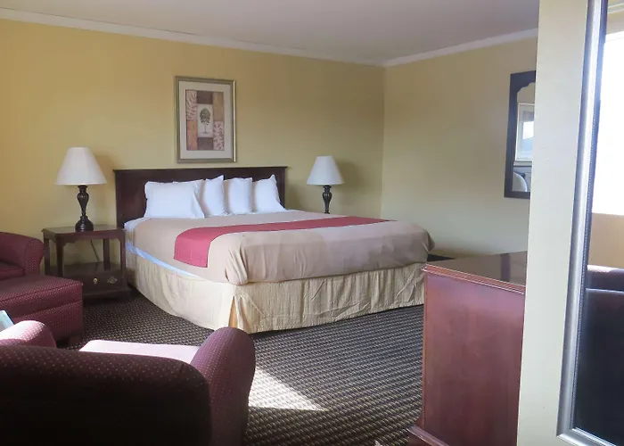 Stratton Hotels
