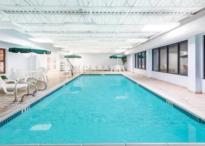 Wingate By Wyndham Erie Hotel Kearsarge