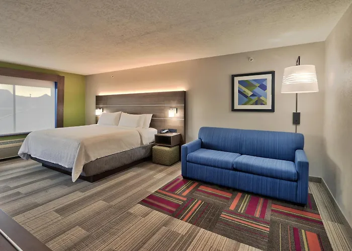 Holiday Inn Express Socorro By Ihg