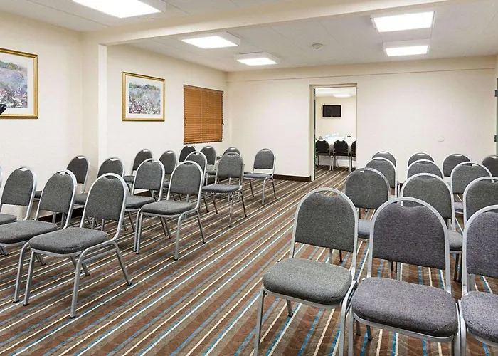 Comfort Inn Oxon Hill - National Harbor