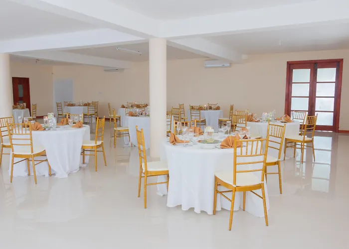 Travellers Beach Resort Negril