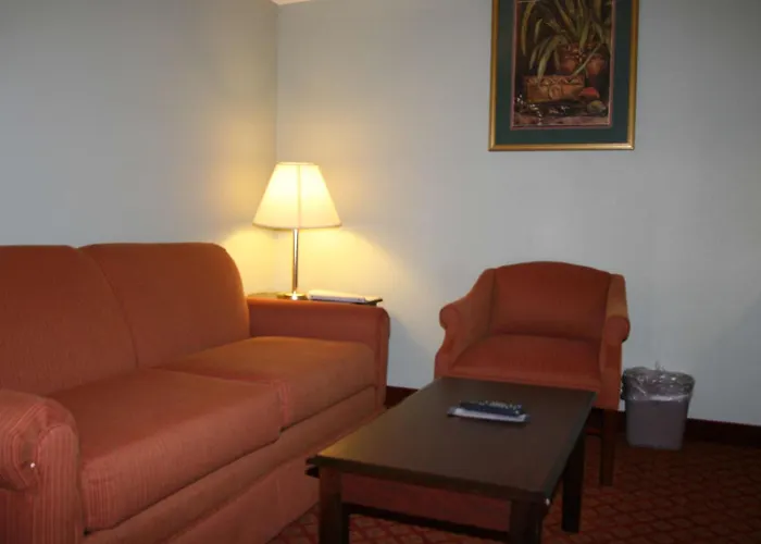 Hampton Inn - Hillsville
