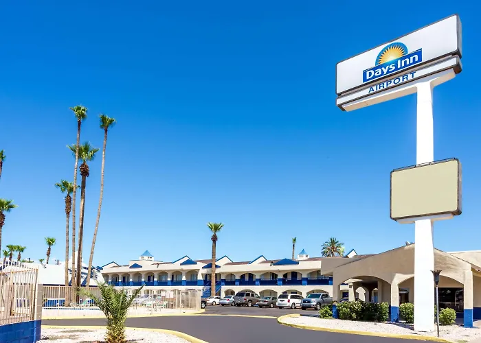 Days Inn By Wyndham Airport - Phoenix