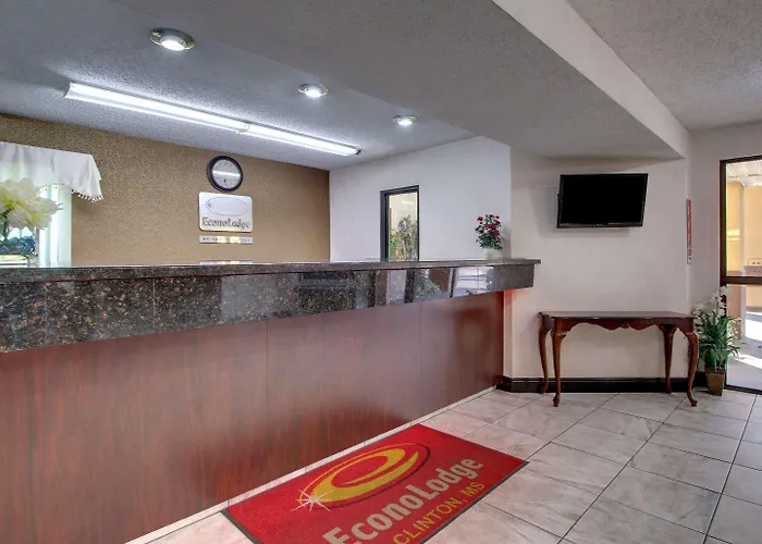 Econo Lodge Clinton - Jackson West