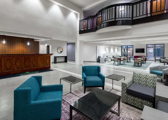 Comfort Inn & Suites Columbus North