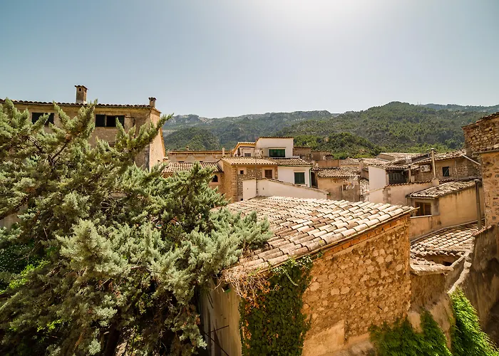 Hotel Ca'L Bisbe