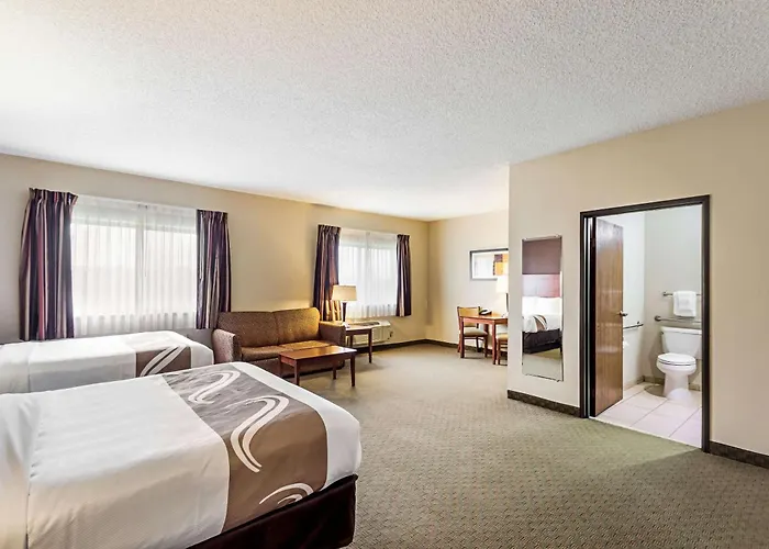 Quality Inn Sheboygan North I-43