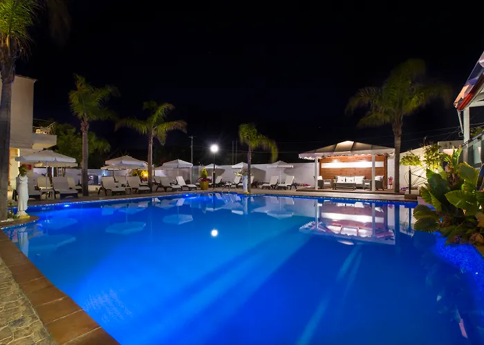 Hotels in Stavrós